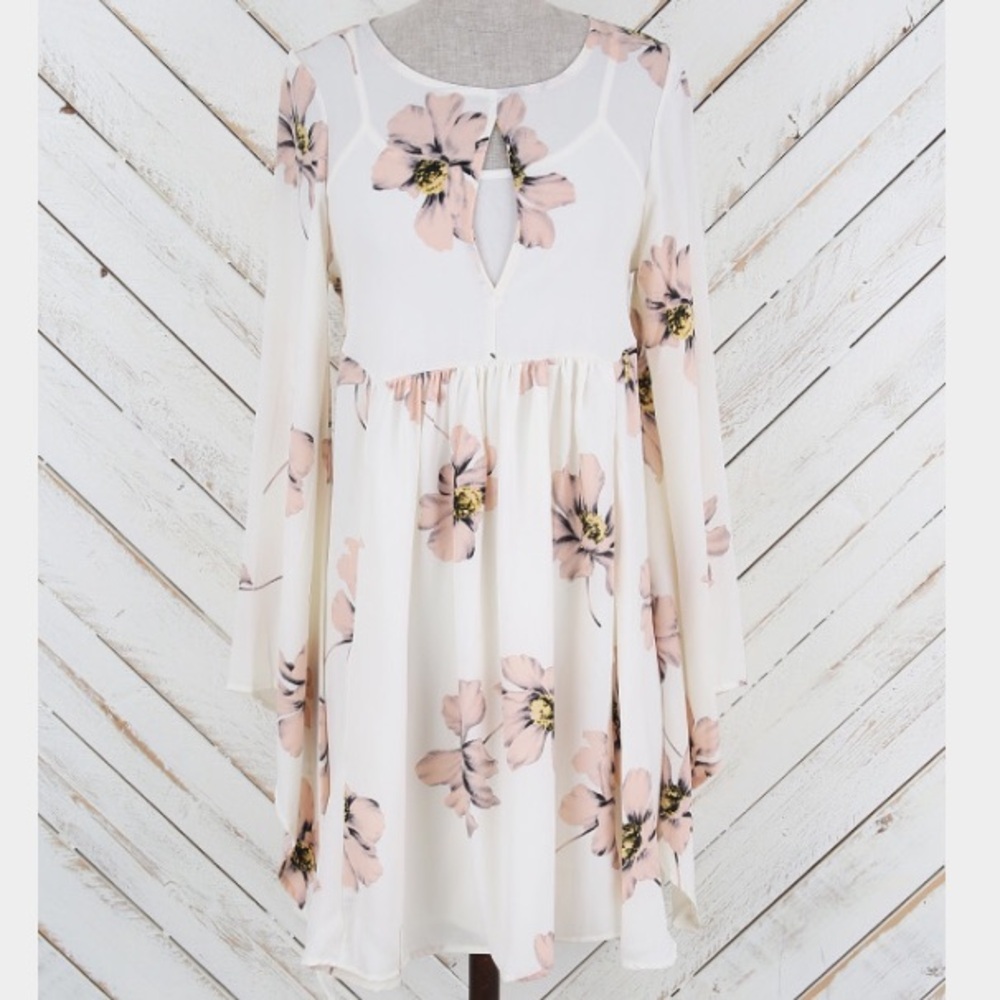 Altar'd State Dress - S NWT